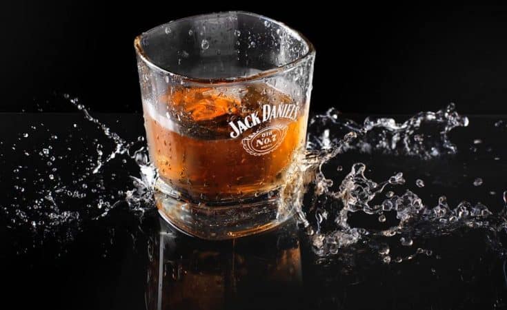Uit welk whiskyglas drink je whisky of whiskey?