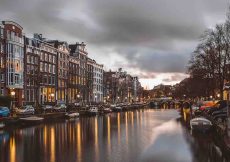 Waar kan je nog een betaalbare bedrijfsruimte vinden in Amsterdam?