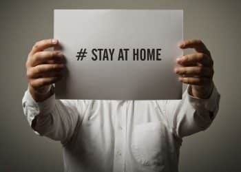 Hoe houd je het thuis gezellig tijdens social distancing?
